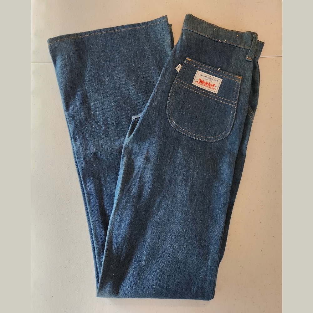 VTG Rare Levi's Bell Bottoms White Label 70s Sz 6/7